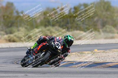 media/Mar-17-2024-CVMA (Sun) [[2dda336935]]/Race 8 Formula Ultra Lightweight Shootout/